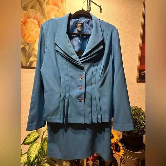 T. Milano teal skirt sets (2pcs) size 14 - Picture 1 of 9